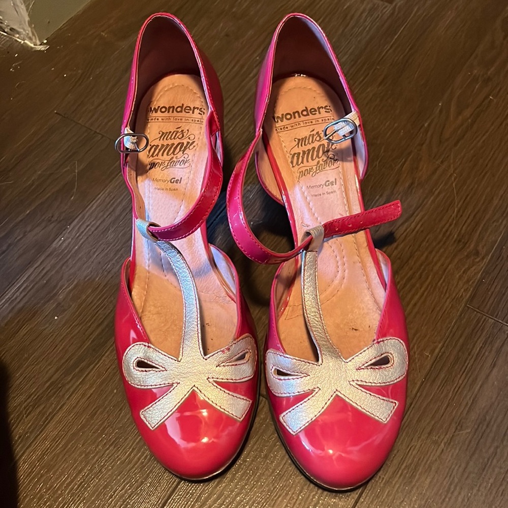 Pink Patent Wonders Pinup Heels